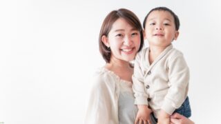 躾とは？基本的な役割と重要性｜子どもの成長に合わせた関わり方のポイント 